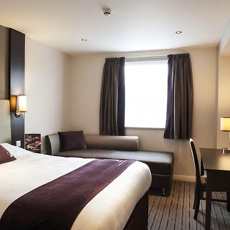 Premier Inn Bath City Centre 部屋 写真