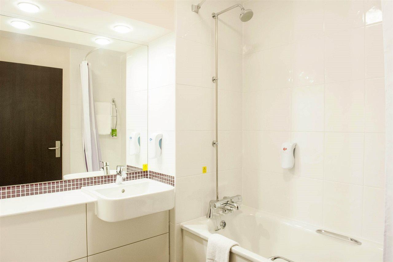 Premier Inn Bath City Centre エクステリア 写真
