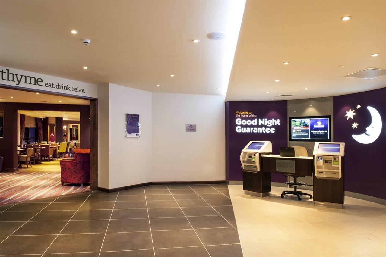 Premier Inn Bath City Centre エクステリア 写真