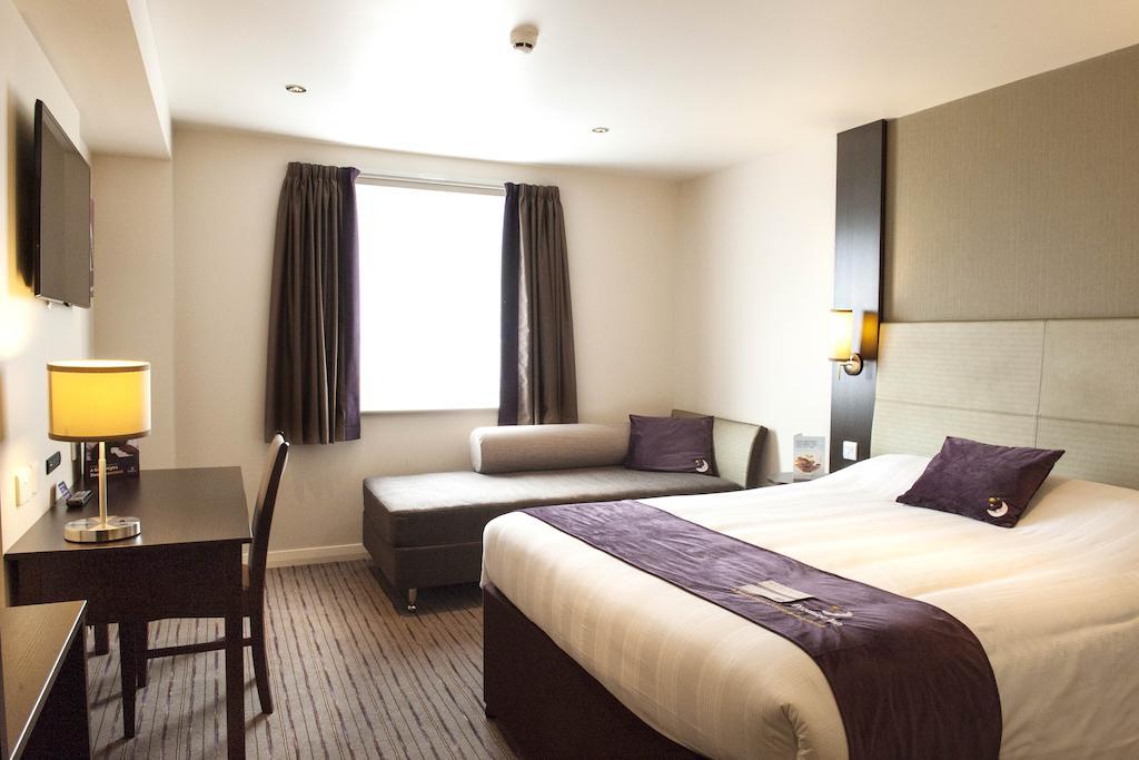 Premier Inn Bath City Centre 部屋 写真