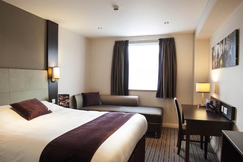 Premier Inn Bath City Centre 部屋 写真