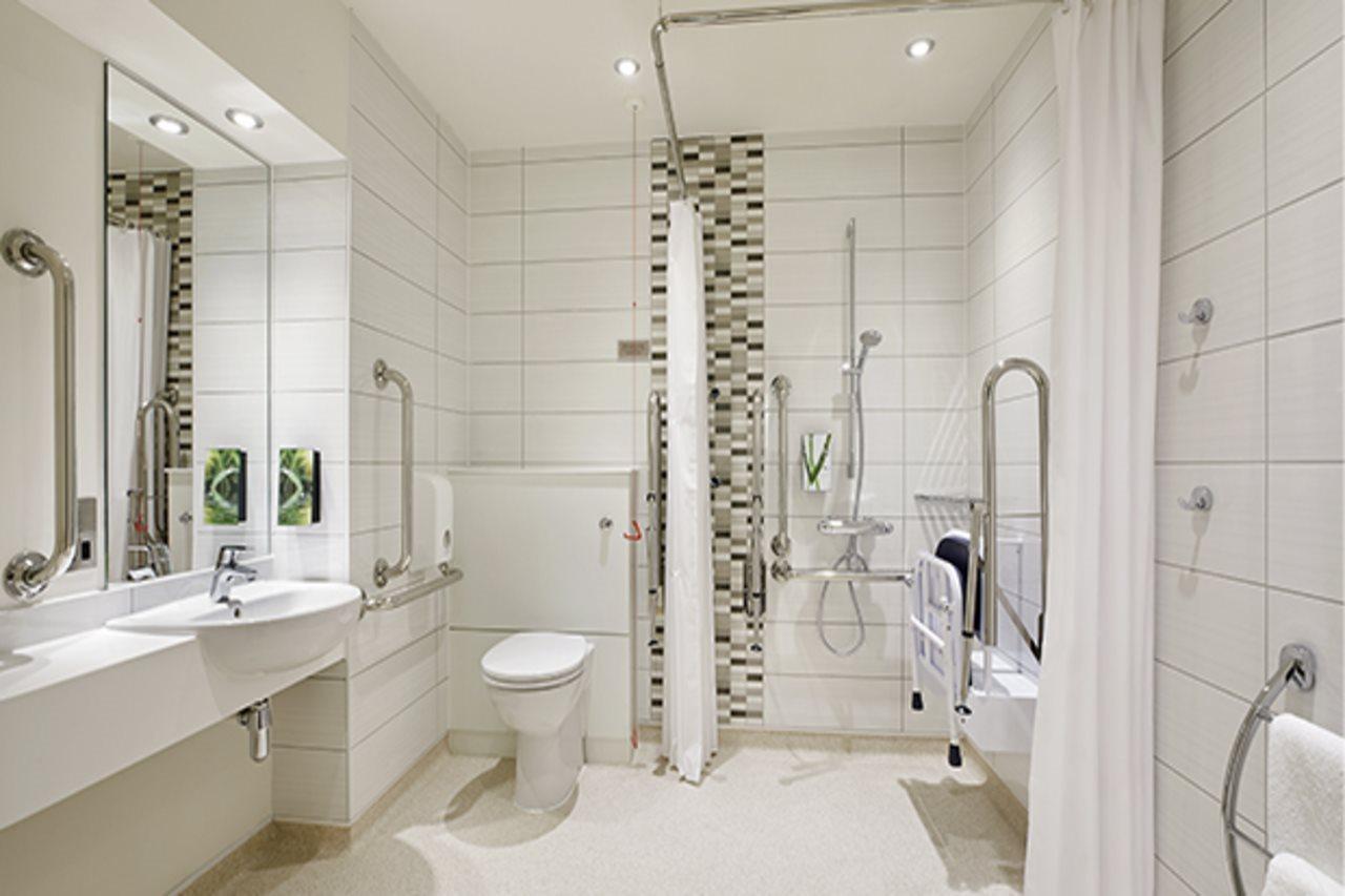 Premier Inn Bath City Centre エクステリア 写真